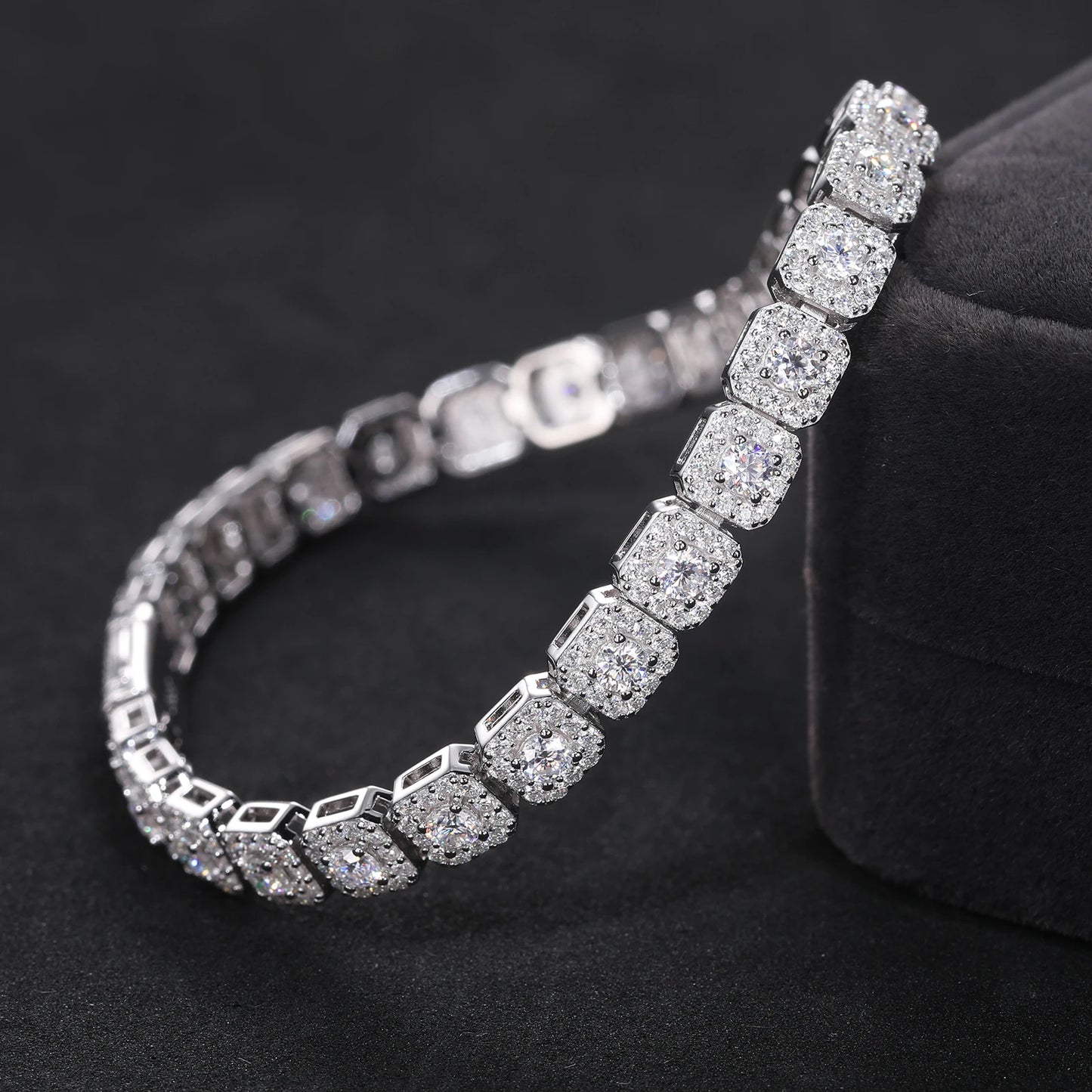 6MM VVS Halo Bracelet 18K GOLD
