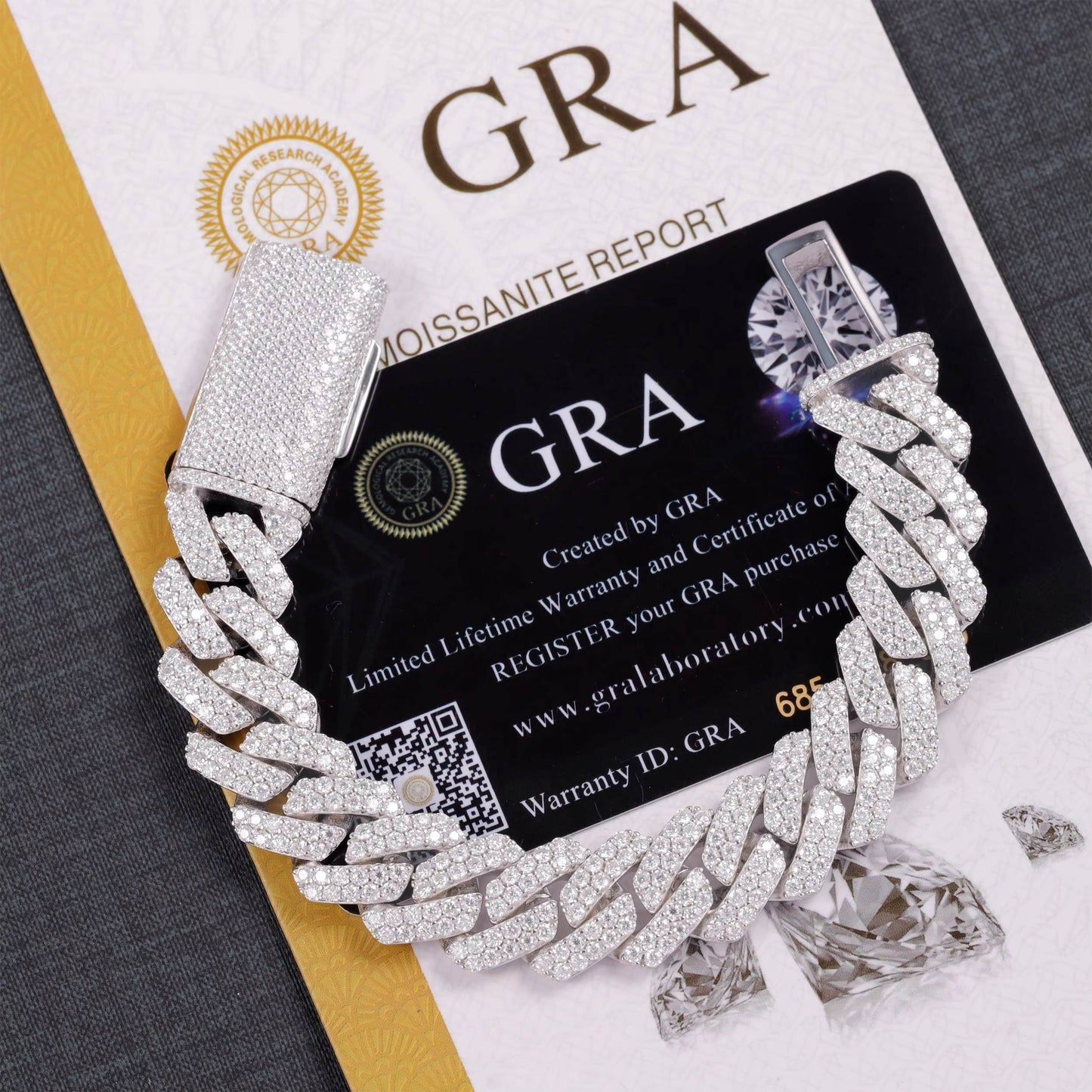 VVS Moissanite Cuban Link Bracelet 14K Gold